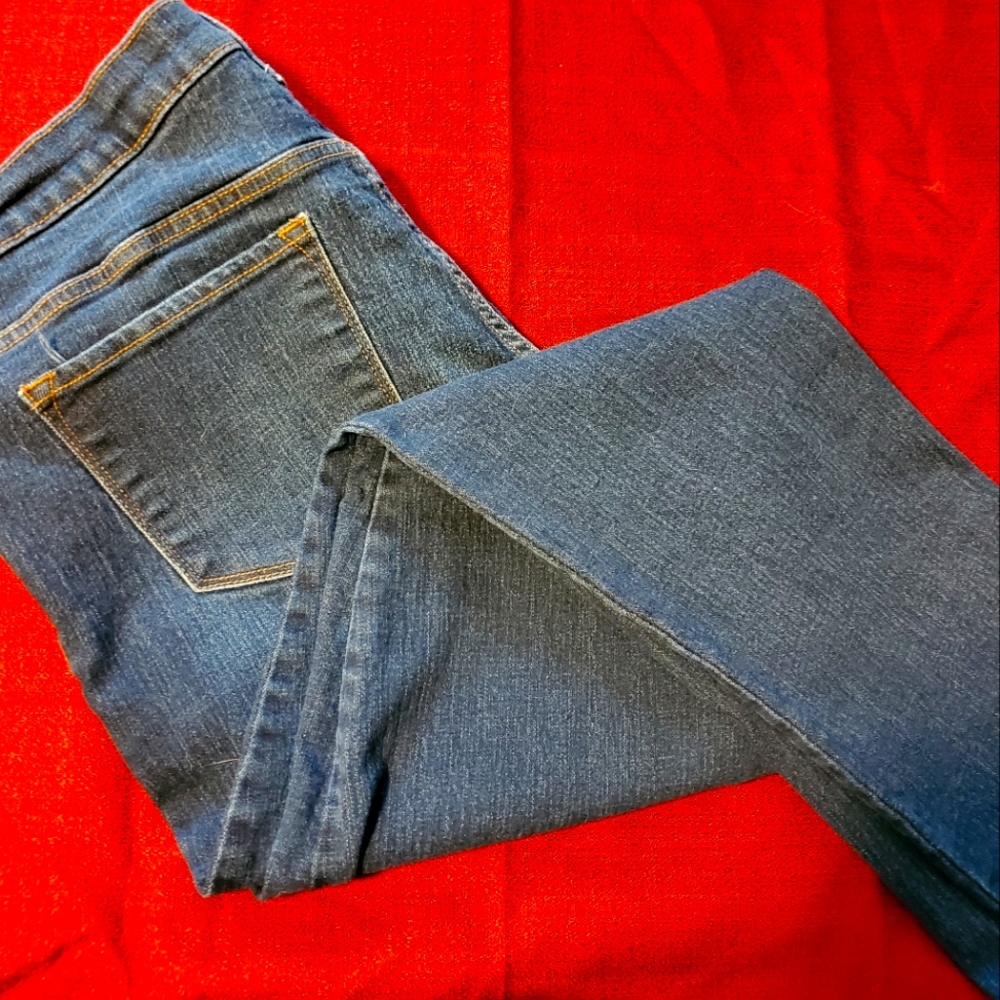 FINAL PRICE: Old Navy Original Mid-Rise Jeans